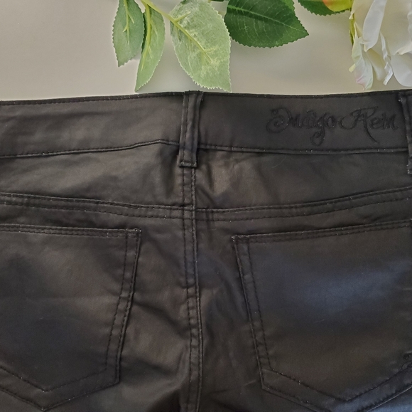 NWT Indigo Rein Leather-Like Skinny Pants Size 5 - Picture 5 of 5